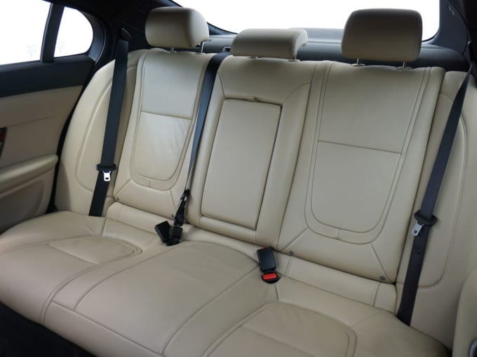 2025 Jaguar Xf