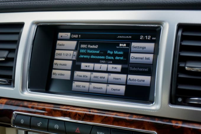 2025 Jaguar Xf