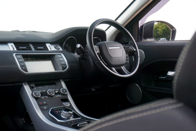 2025 Land Rover Range Rover Evoque