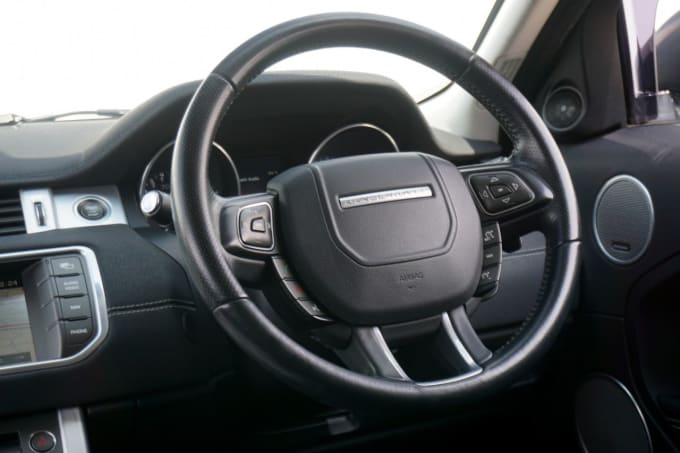 2025 Land Rover Range Rover Evoque