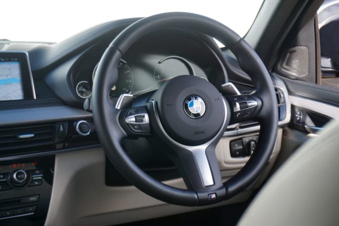 2025 BMW X6