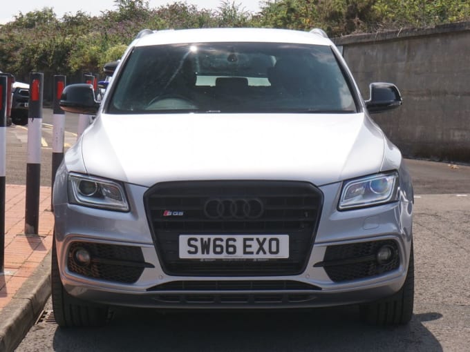 2025 Audi Sq5