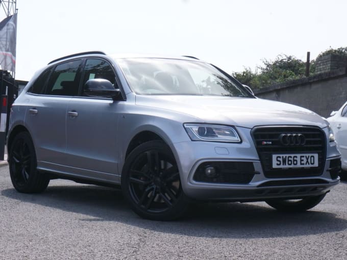 2025 Audi Sq5