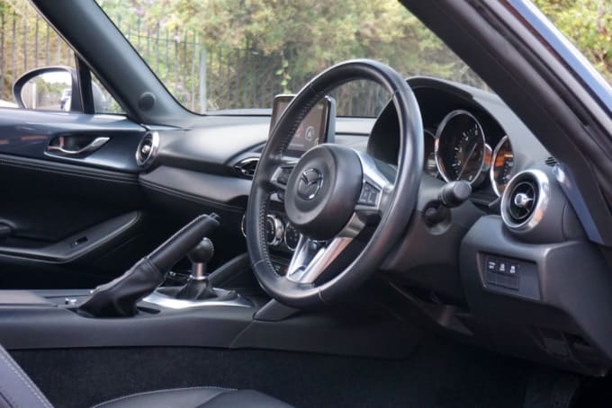 2025 Mazda Mx-5