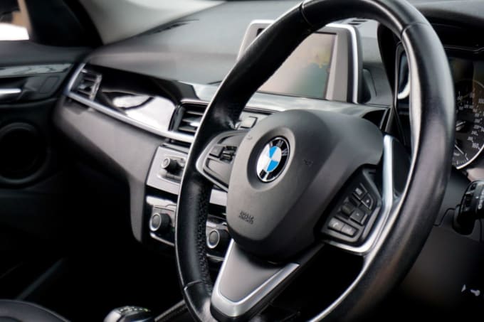 2025 BMW X1