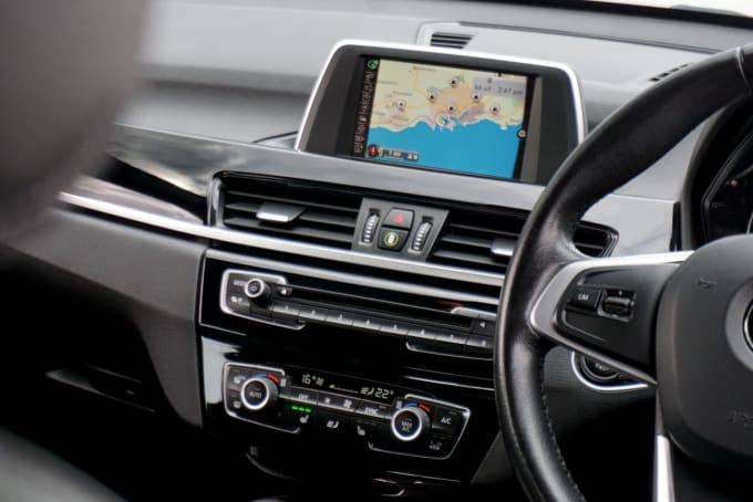 2025 BMW X1