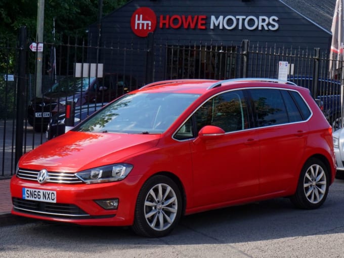 2025 Volkswagen Golf Sv