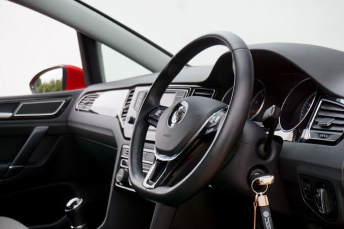 2025 Volkswagen Golf Sv