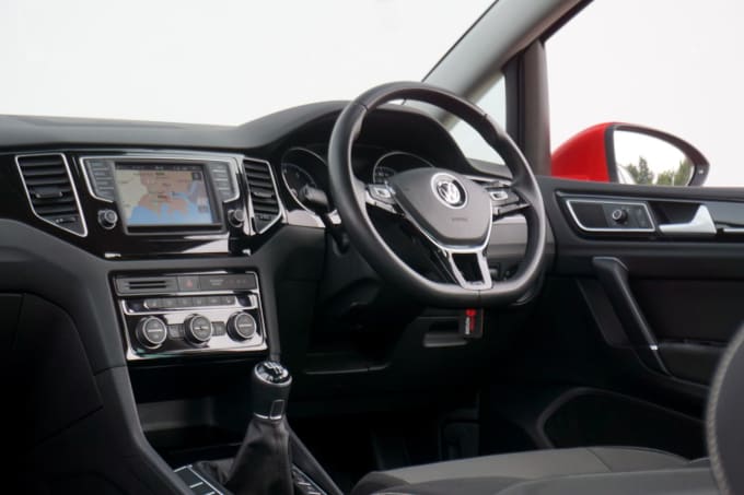 2025 Volkswagen Golf Sv
