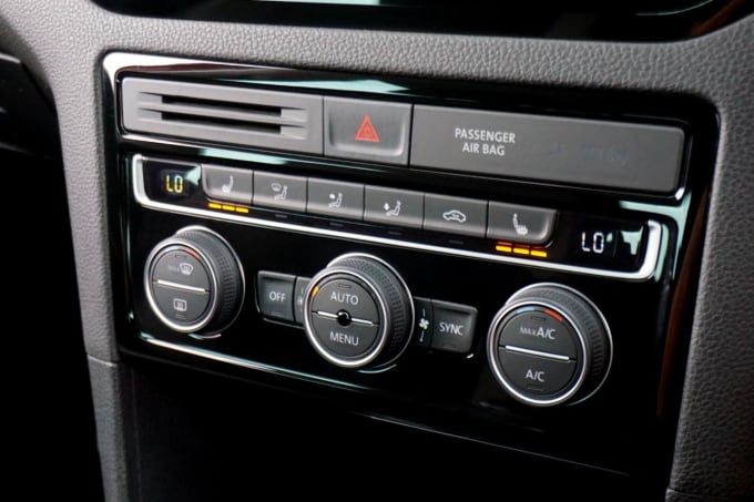 2025 Volkswagen Golf Sv