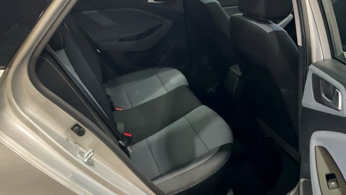 2025 Hyundai I20