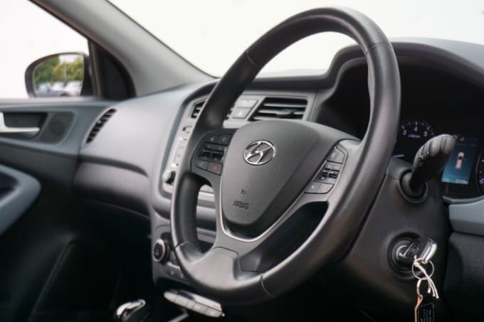 2025 Hyundai I20