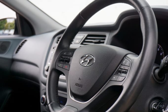 2025 Hyundai I20