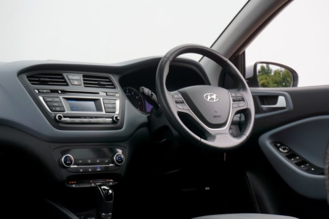 2025 Hyundai I20