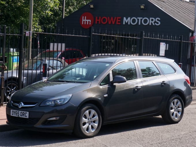 2025 Vauxhall Astra