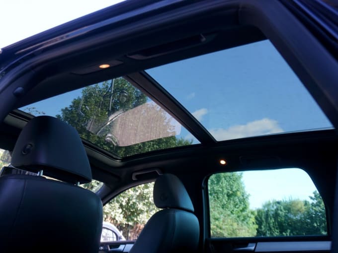 2025 Volkswagen Touareg