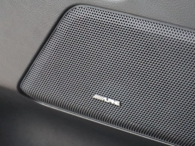 2025 Land Rover Freelander 2