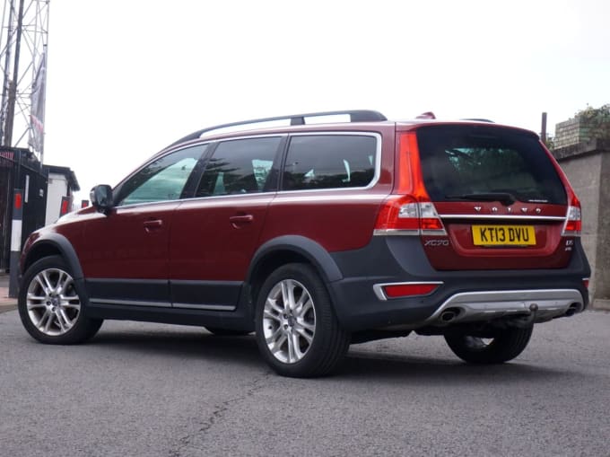 2025 Volvo Xc70