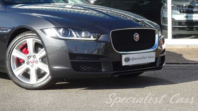 2024 Jaguar Xe