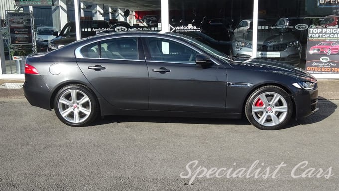 2024 Jaguar Xe