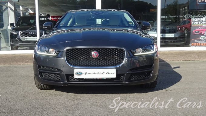 2024 Jaguar Xe