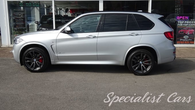 2025 BMW X5