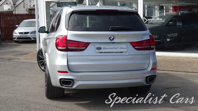 2025 BMW X5
