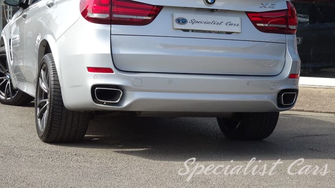 2025 BMW X5