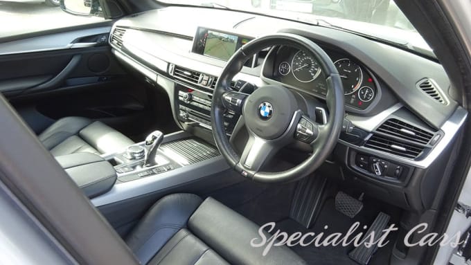 2025 BMW X5