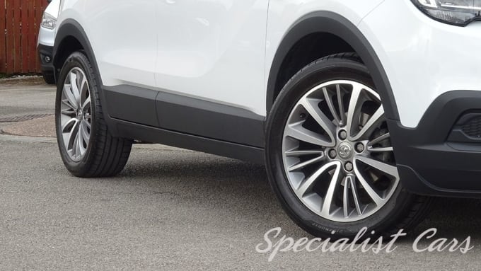 2025 Vauxhall Crossland X