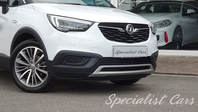 2025 Vauxhall Crossland X