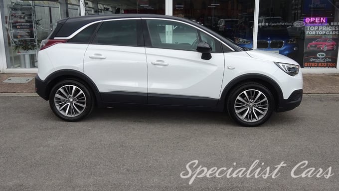 2025 Vauxhall Crossland X