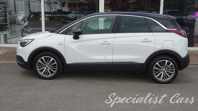 2025 Vauxhall Crossland X