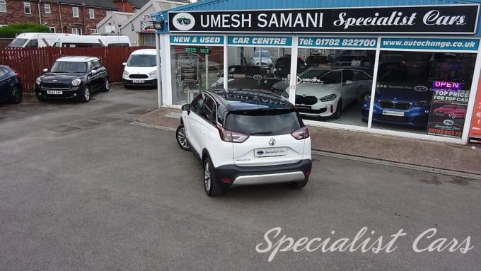 2025 Vauxhall Crossland X