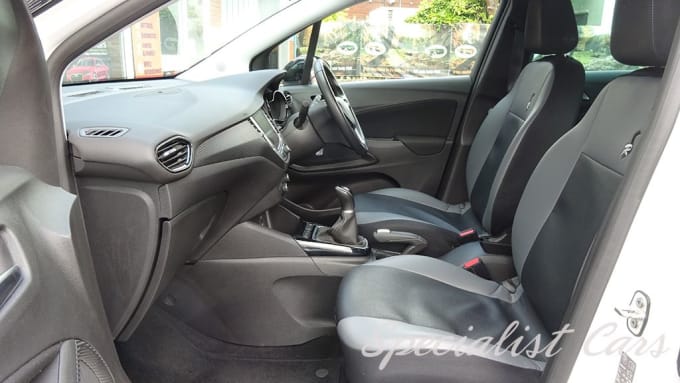 2025 Vauxhall Crossland X