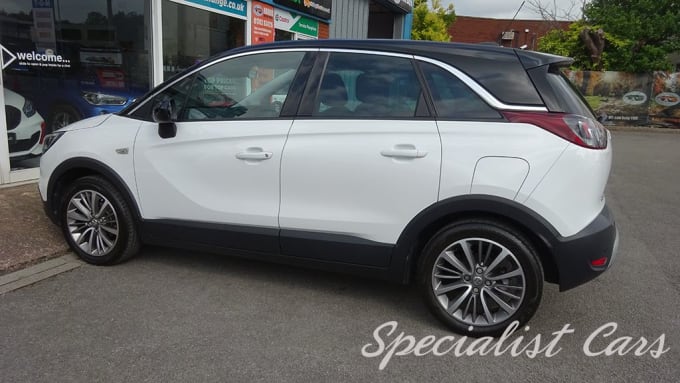 2025 Vauxhall Crossland X