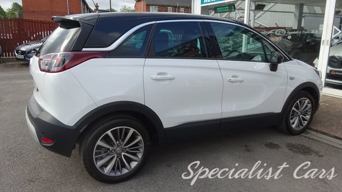 2025 Vauxhall Crossland X