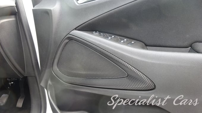 2025 Vauxhall Crossland X