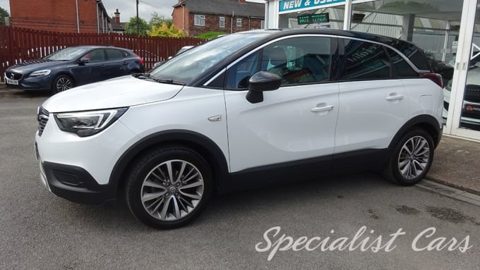 2025 Vauxhall Crossland X