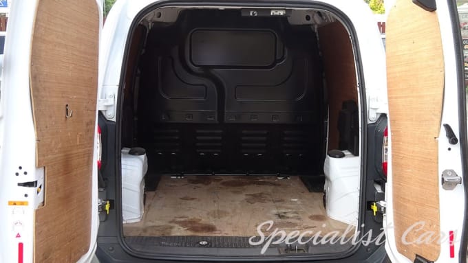 2025 Ford Transit Courier