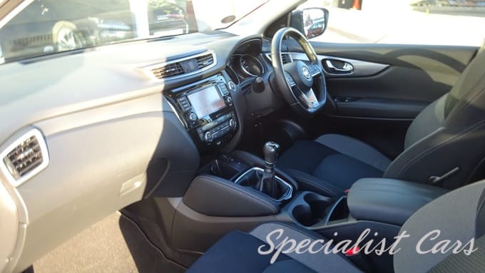 2020 Nissan Qashqai