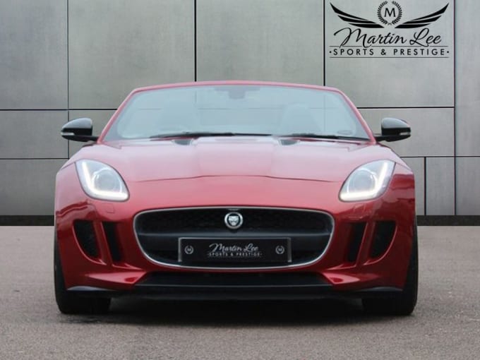 2025 Jaguar F-type