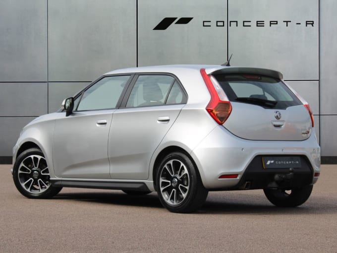 2025 Mg Mg3