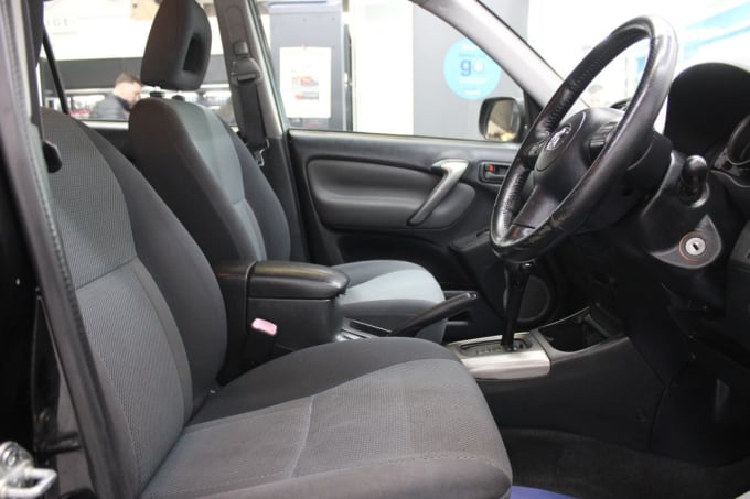 2025 Toyota Rav 4