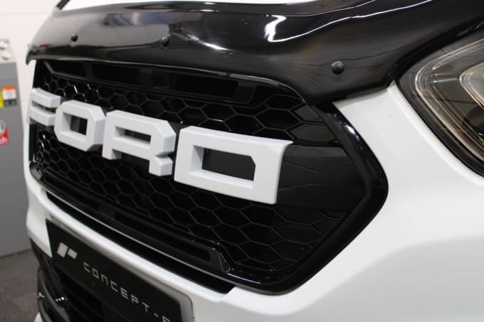 2025 Ford Transit Custom