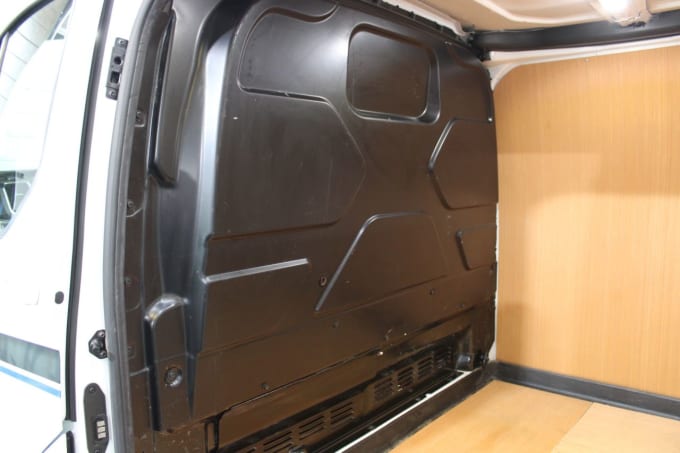2025 Ford Transit Custom