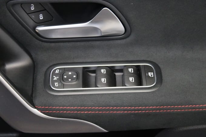 2025 Mercedes-benz A-class
