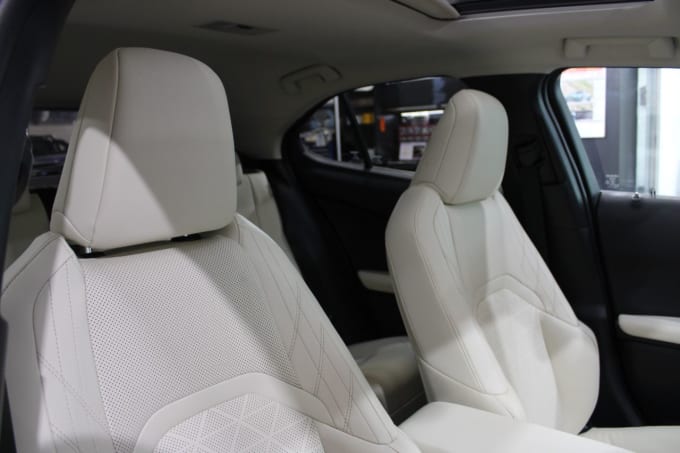 2025 Lexus Ux