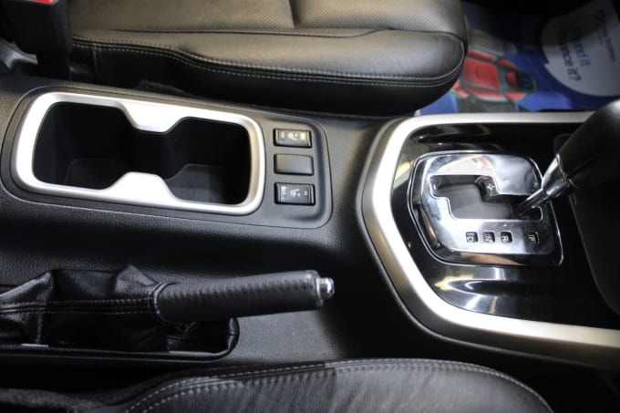 2025 Nissan Navara