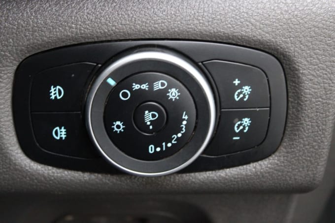 2021 Ford Transit Custom